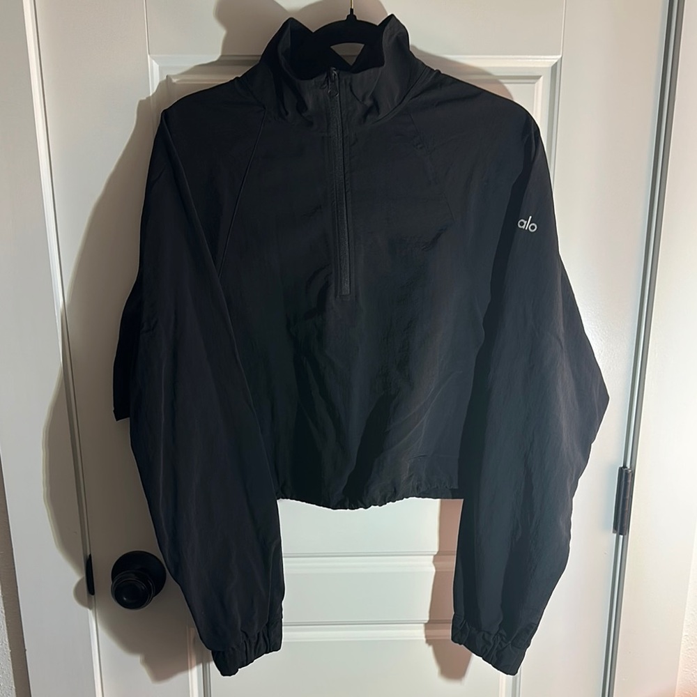 ALO Yoga Alumni 1/4 Zip Cropped Women's Black Pullover